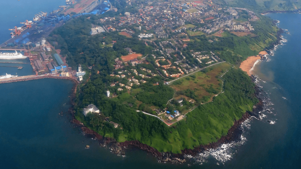 The Vasco coastline on the Central Goa Peninsula. Source: www.tripzilla.in 